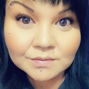 Meet your Posher, Debra